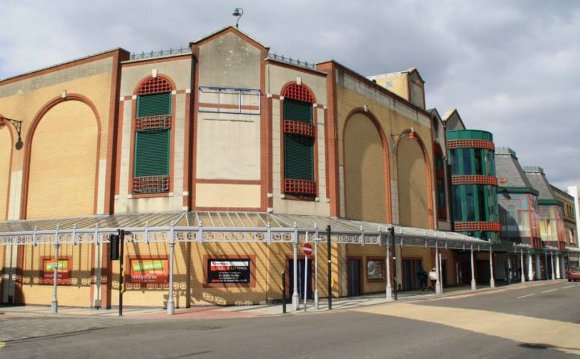 VIEW GALLERY Cardiff Odeon as